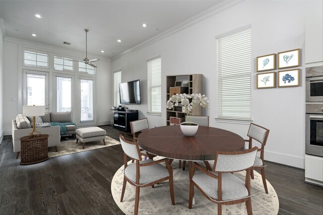 Building Photo - 2312 Hutchins St