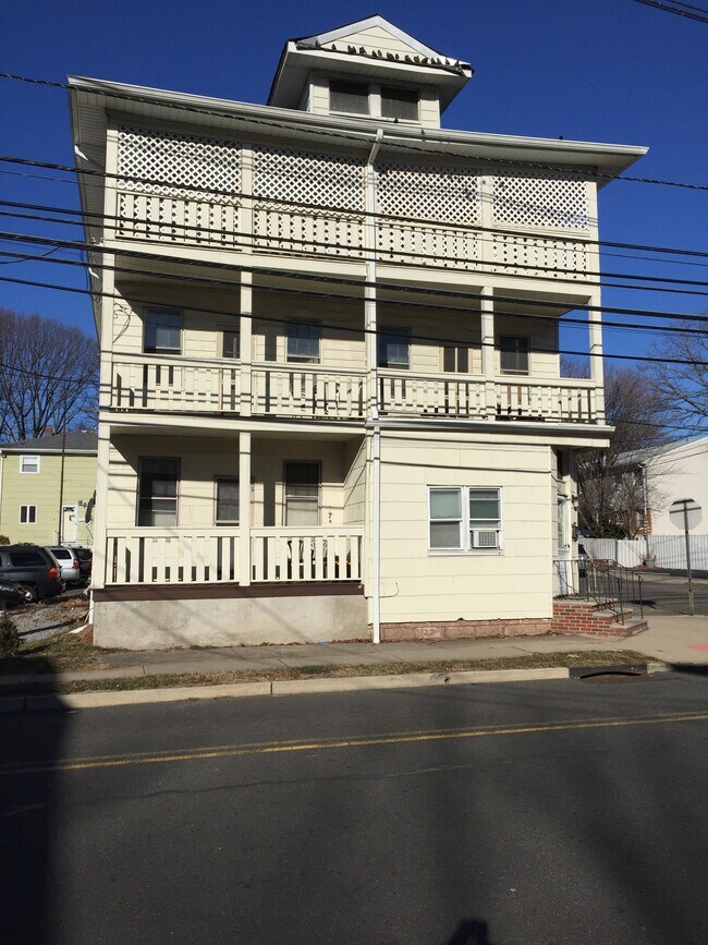 111 Bloomfield Ave 111 Bloomfield Ave Nutley NJ 07110 Apartment Finder
