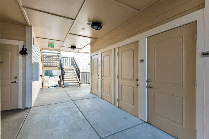 Building Photo - Kansas Apartments