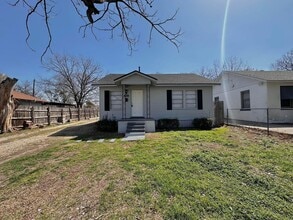 Building Photo - 3614 Erath Ave