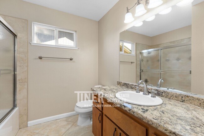 Building Photo - 8052 Phoebe Way