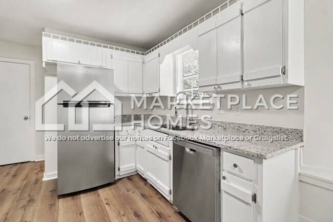 Building Photo - 110 Bear Run Ct