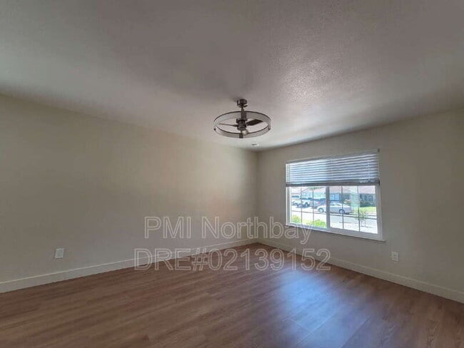 Building Photo - 2080 Diamond Way