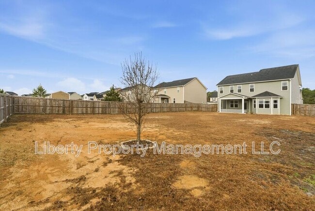 Building Photo - 588 Angel Oak Dr