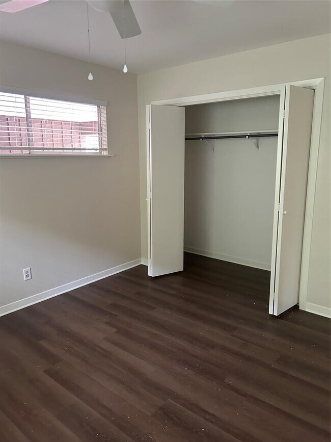 Building Photo - 2605 Trailside Dr