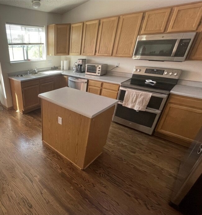 Building Photo - 9294 Weeping Willow Pl