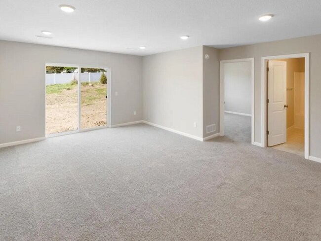 Building Photo - 3214 Kady Ave NE