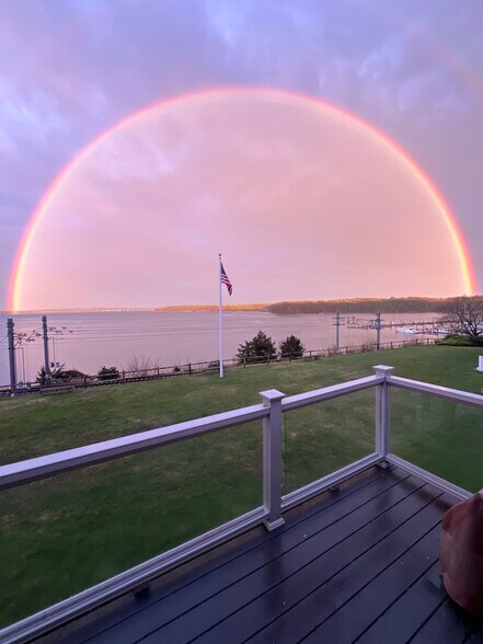 Building Photo - 4480 Post Rd