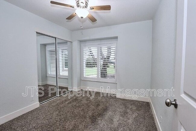 Building Photo - 5248 Phoenix Ridge Pl