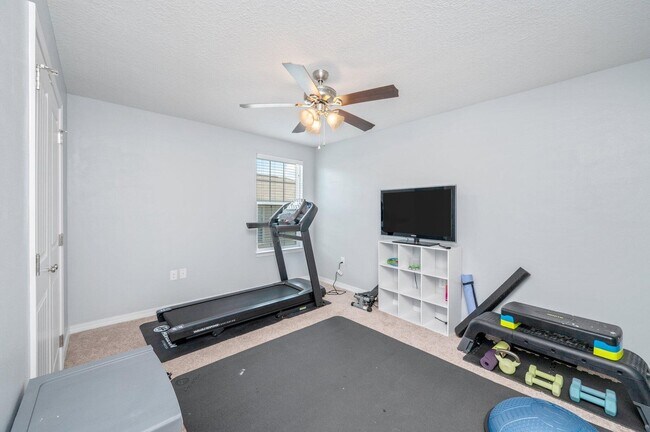 Building Photo - 202 Wainwright Dr