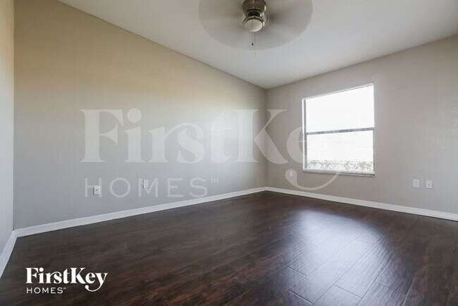 Building Photo - 21435 Gibralter Dr