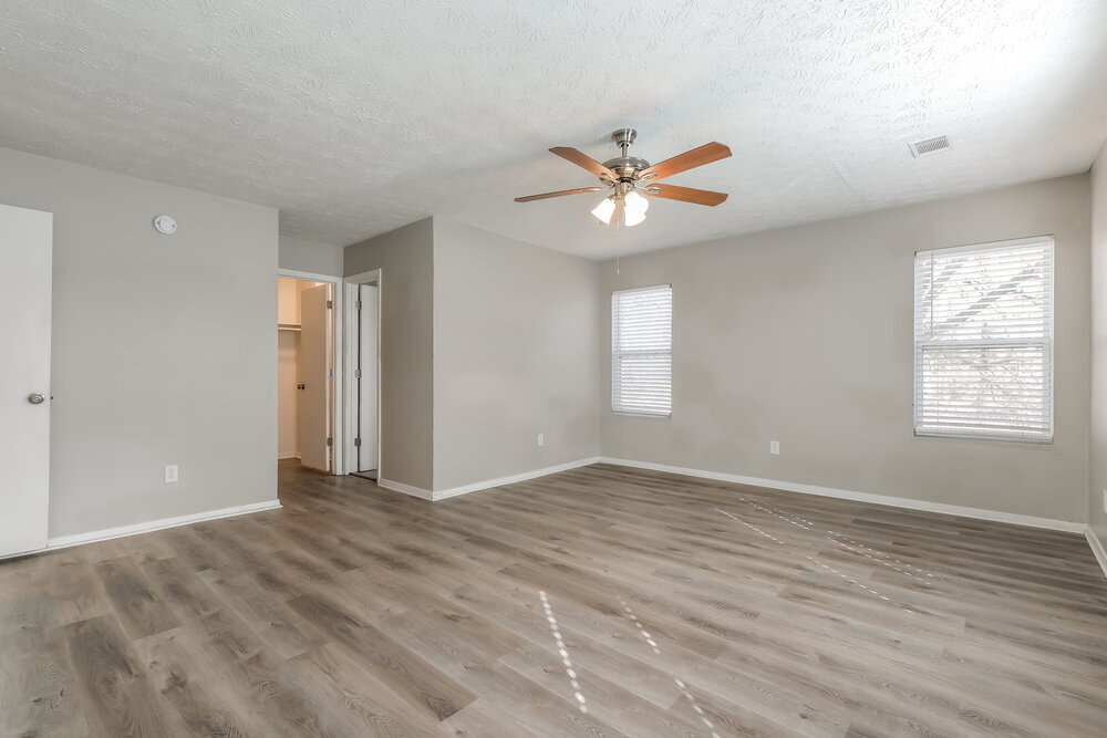 Building Photo - 6375 E Windsor Ln