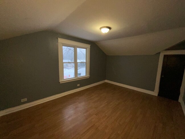 Building Photo - 12602 Thornhurst Ave