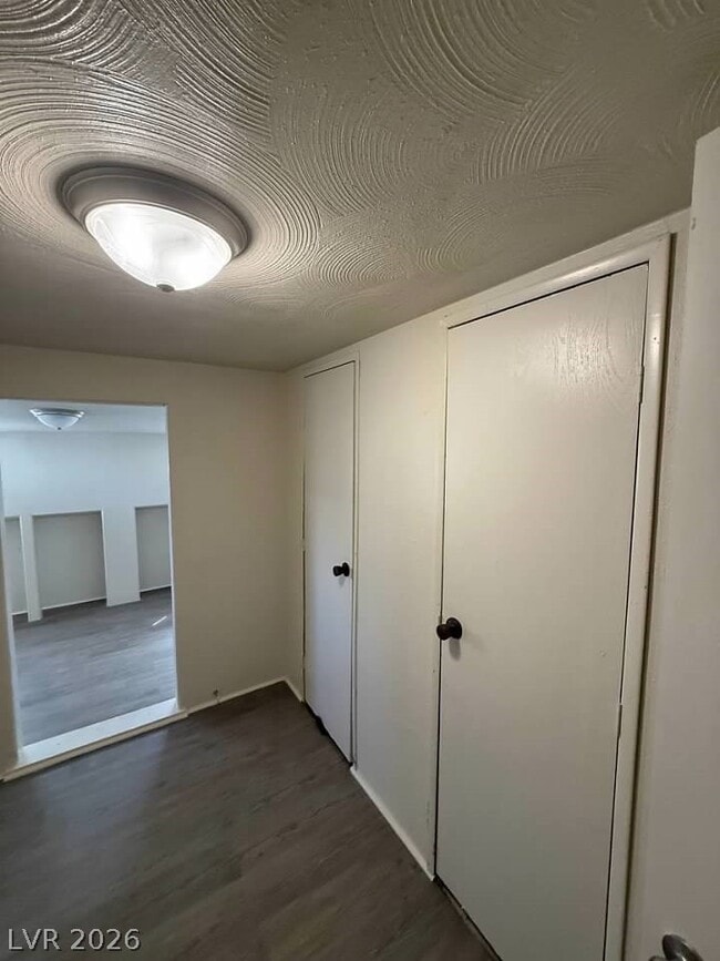 Building Photo - 5051 Sitka Ln