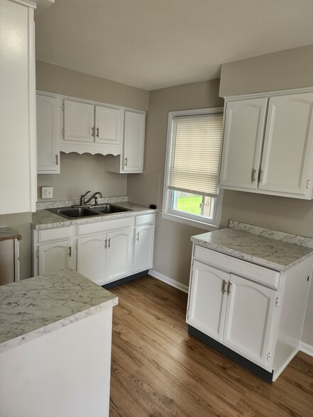 Building Photo - 208 Pierson Blvd