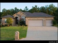 Building Photo - 136 Orleans Dr