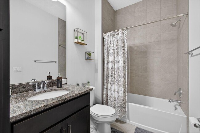 Building Photo - 15953 Whippoorwill Cir