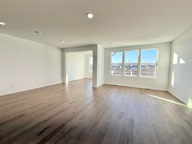 Building Photo - 5586 E Spaniel Dr