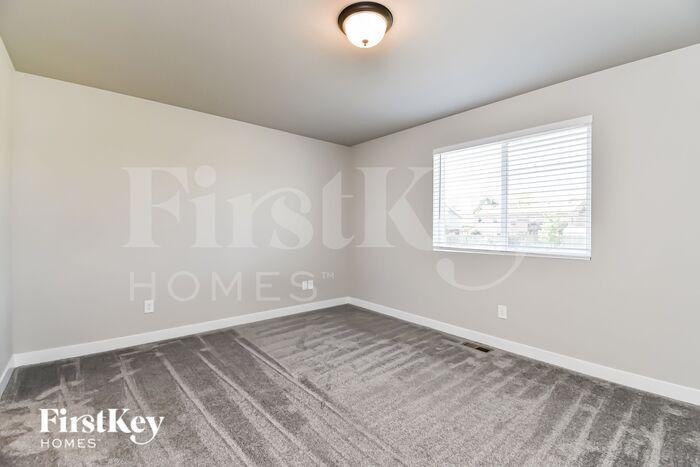 Building Photo - 10093 Luneth Dr