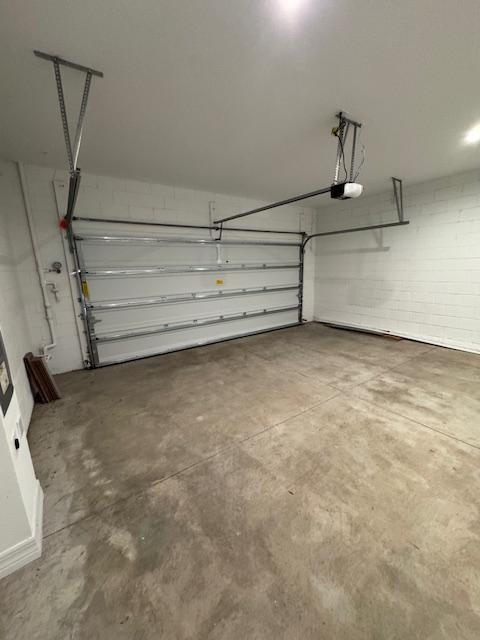 Building Photo - 12463 Shipwatch St
