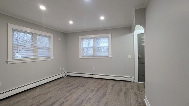 Building Photo - Augusta, Single Family Home, 2 Bedroom, 1 Bath