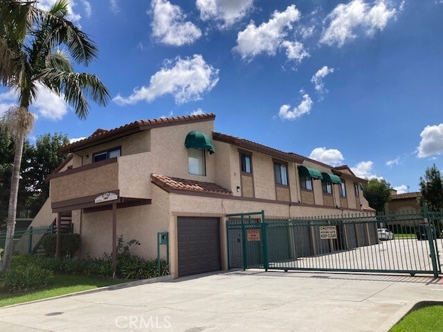 Primary Photo - 8142 Artesia Blvd