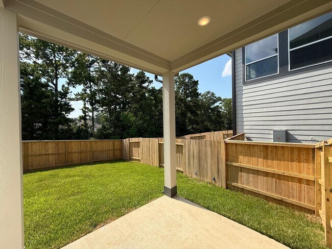 Building Photo - 159 W Coralburst Lp