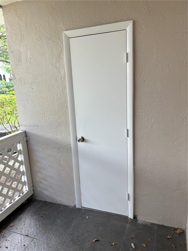 Building Photo - 17565 NW 67th Pl