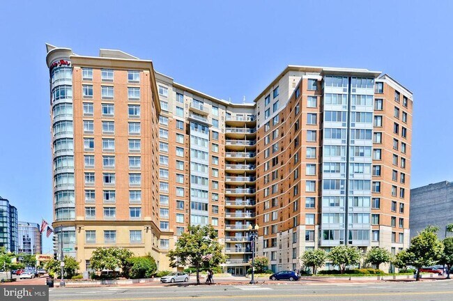 Building Photo - 555 Massachusetts Ave NW