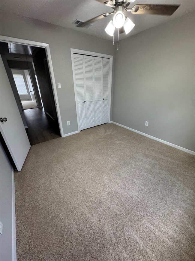 Building Photo - 3111 Timber View Dr