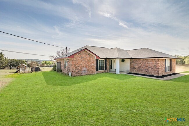 Building Photo - 3081 Colorado Dr