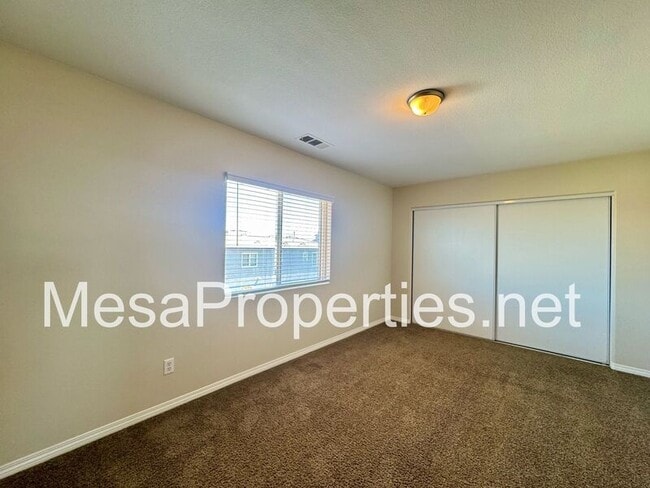 Building Photo - 11845 Elliot Way