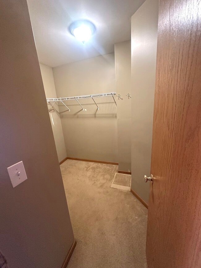 Building Photo - 3088 Serenity Ln