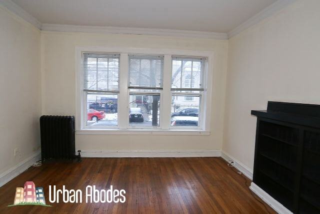 Building Photo - 1917 W Winnemac Ave