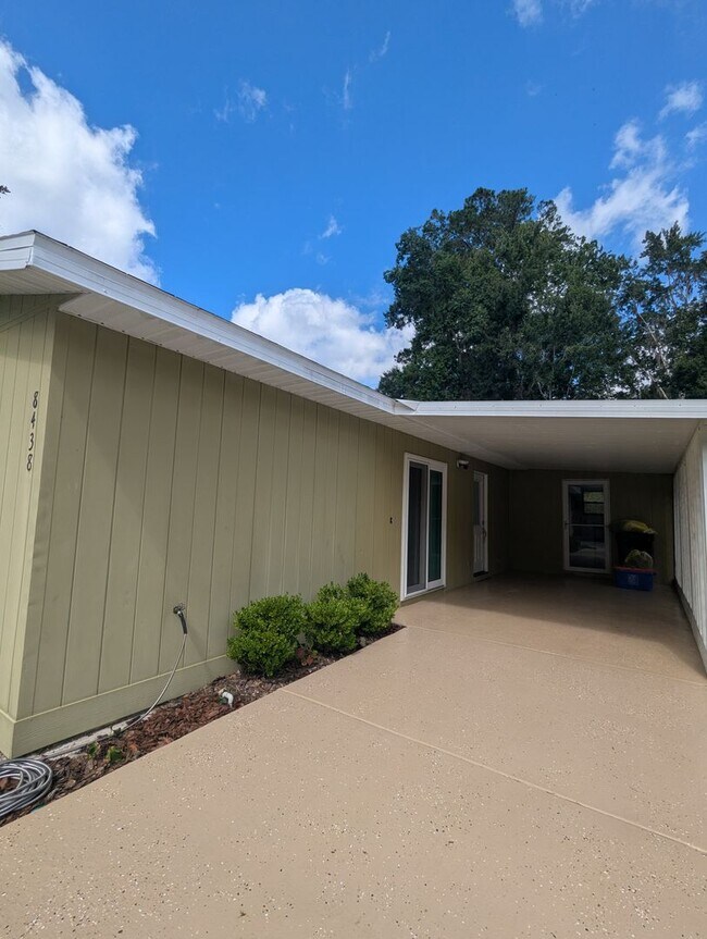 Building Photo - 2 bedroom/ 2 bath in Turkey Creek Forest