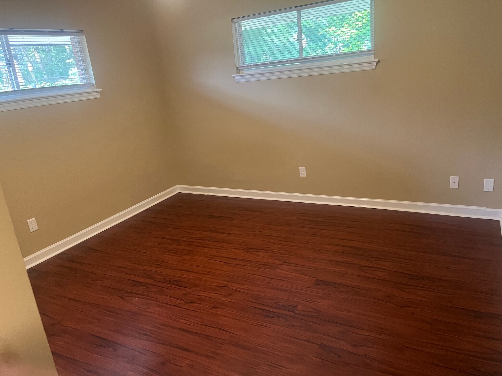 Large back bed room - 1822 A, Lela Lane