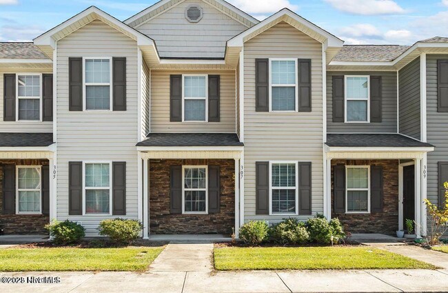 Primary Photo - 307 Glen Cannon Drive