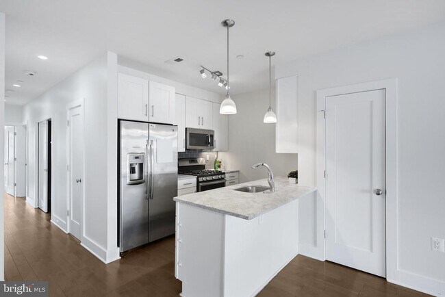 Building Photo - 3821 14th St NW
