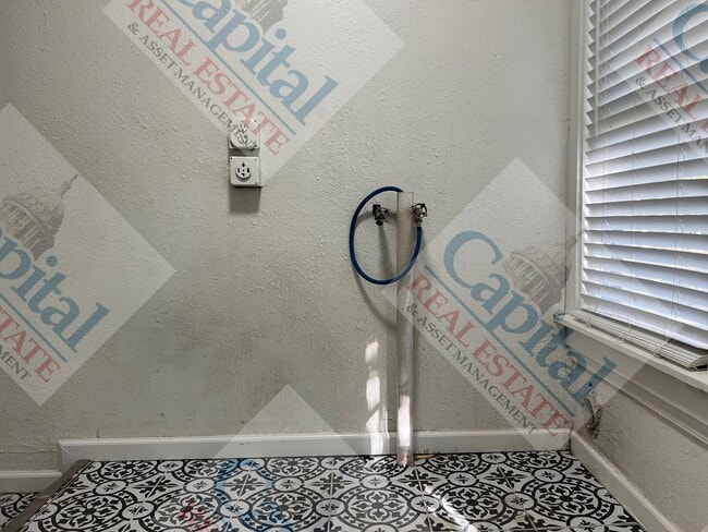 Building Photo - Welcome Home!