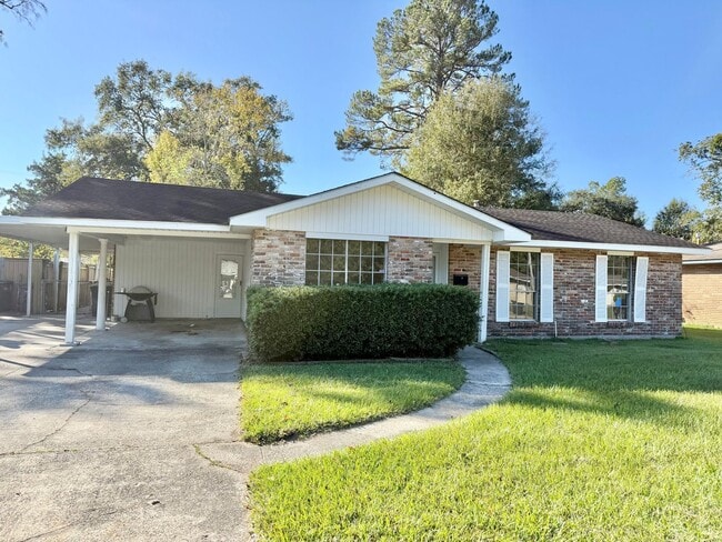 Primary Photo - Home For Lease