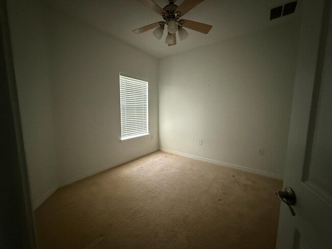 Building Photo - 2190 Monument Rd