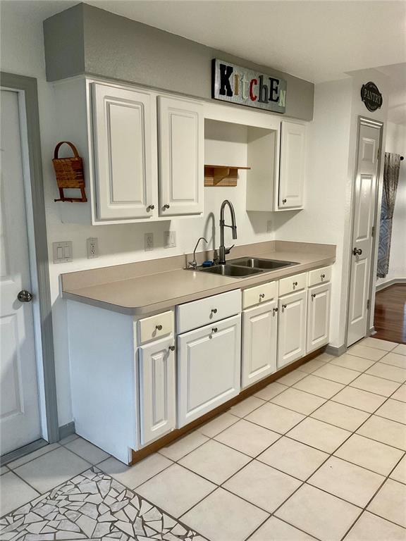 Building Photo - 140 Golf Aire Blvd