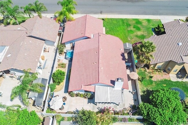 Building Photo - 13562 Vellanto Way