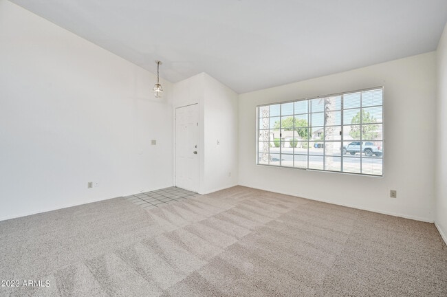 Building Photo - 856 54 Cir