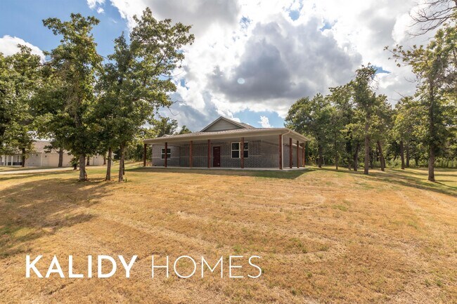 Building Photo - 1679 Kalidy Dr