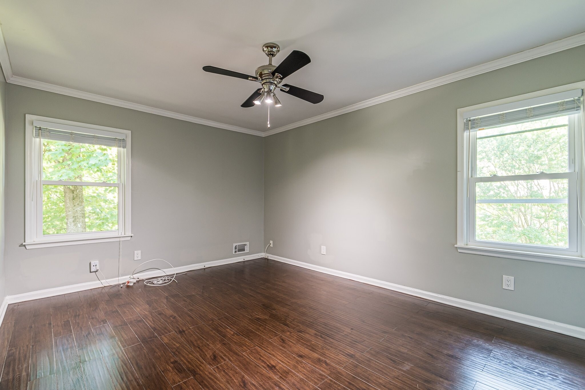 Building Photo - 1574 Old Spring House Ln