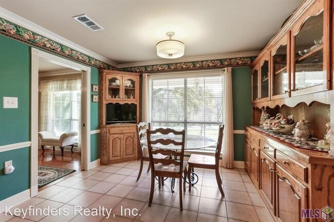 Building Photo - 3 br, 2 bath House - 14217 Highland Road