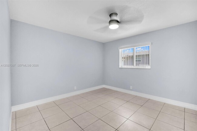 Building Photo - 357 Phippen Waiters Rd