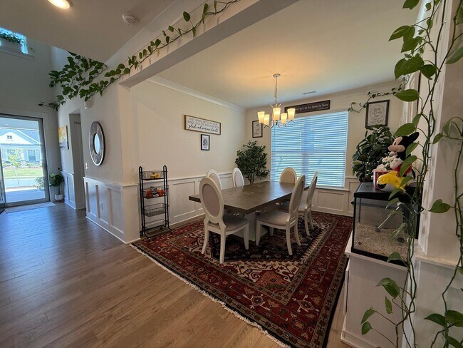 Building Photo - 113 Gabbro Pl