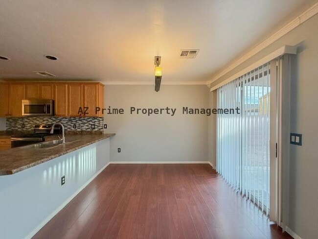 Building Photo - 6544 S Meadow Fescue Dr